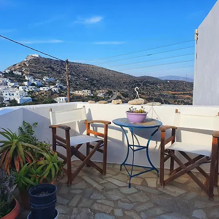 شقة Anatoli Síkinos