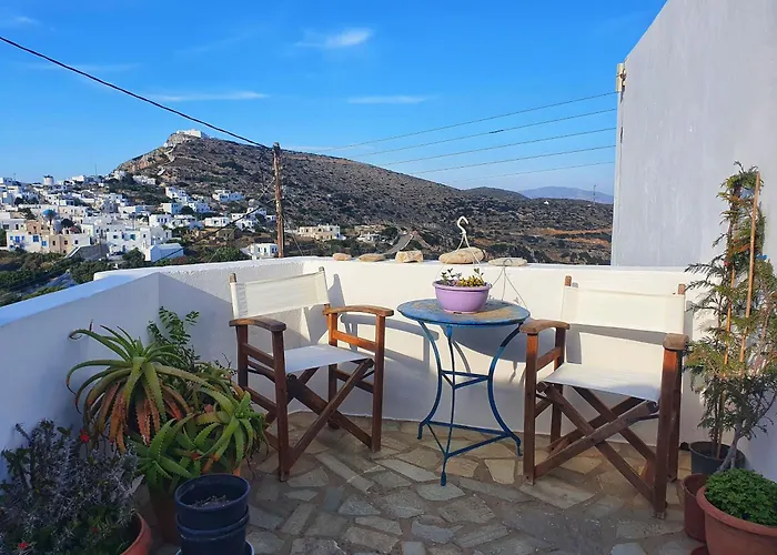 شقة Anatoli Síkinos