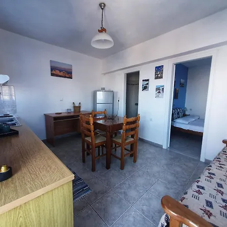 Anatoli アパート *